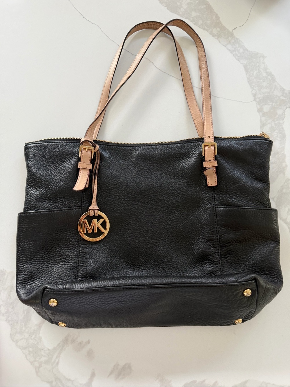 MICHAEL Michael Kors Jet Set EW pebbled leather tote